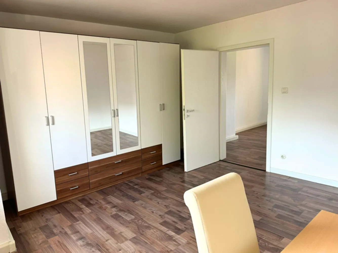 3 Zimmer Wohnung mit 65 m² in Krefeld – Bild 4
