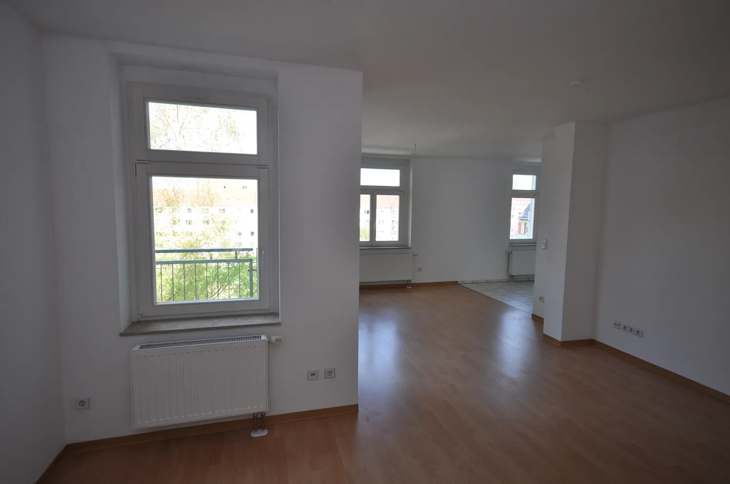 4 Zimmer Wohnung mit 94 m² in Zwickau – Bild 2