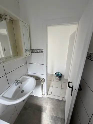 2 Zimmer Wohnung mit 45 m² in Krefeld – Bild 4