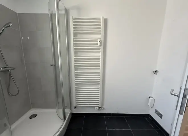 4 Zimmer Wohnung mit 98 m² in Hannover – Bild 12