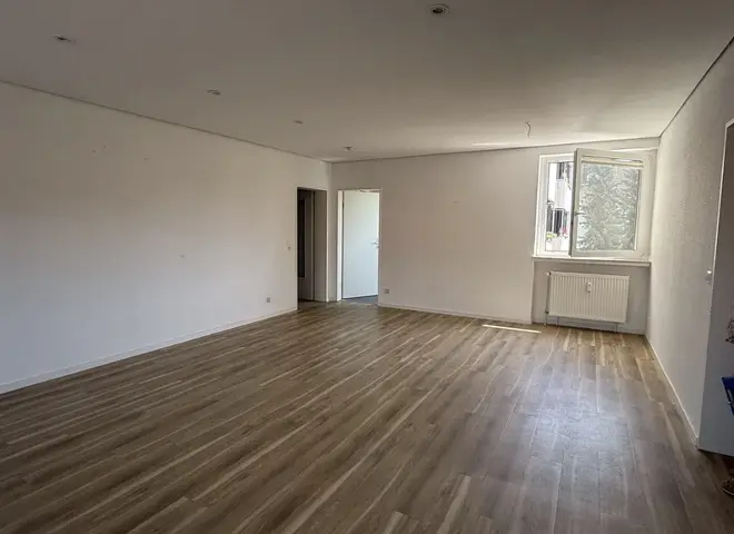 4 Zimmer Wohnung mit 98 m² in Hannover – Bild 8