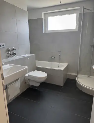 4 Zimmer Wohnung mit 98 m² in Hannover – Bild 10