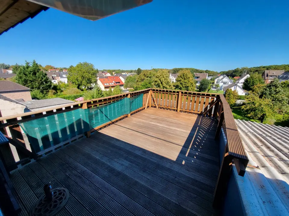 WG-Zimmer mit 90 m² in Brühl – Bild 3