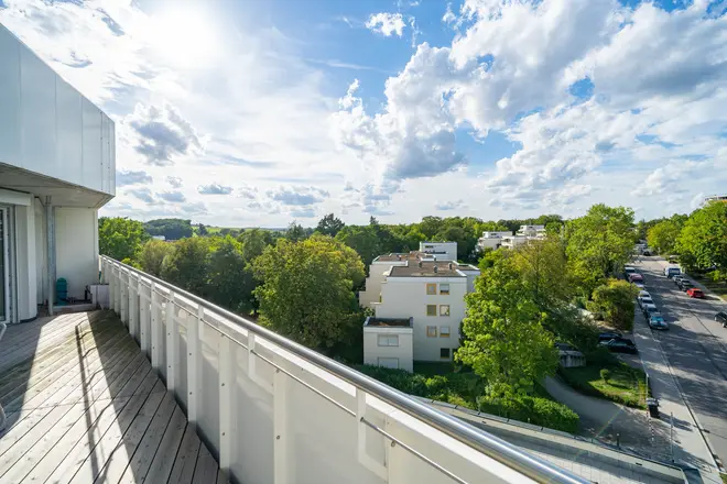 3 Zimmer Wohnung mit 85 m² in Regensburg – Bild 2