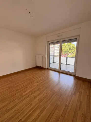 2 Zimmer Wohnung mit 65 m² in Augsburg – Bild 2