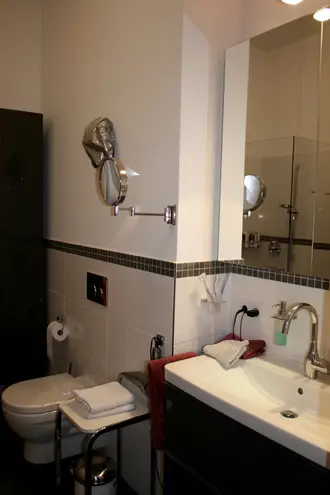 3 Zimmer Wohnung mit 143 m² in München – Bild 7