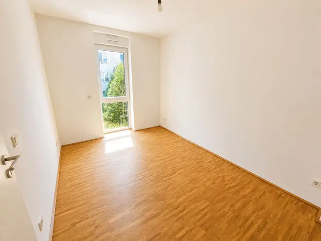 2 Zimmer Wohnung mit 65 m² in Saarbrücken – Bild 3