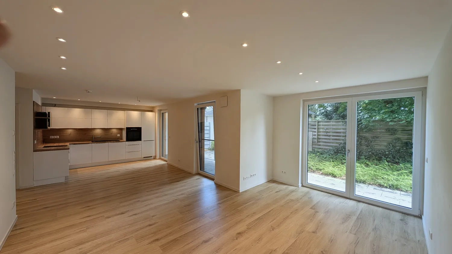 2 Zimmer Wohnung mit 78 m² in Celle – Bild 2