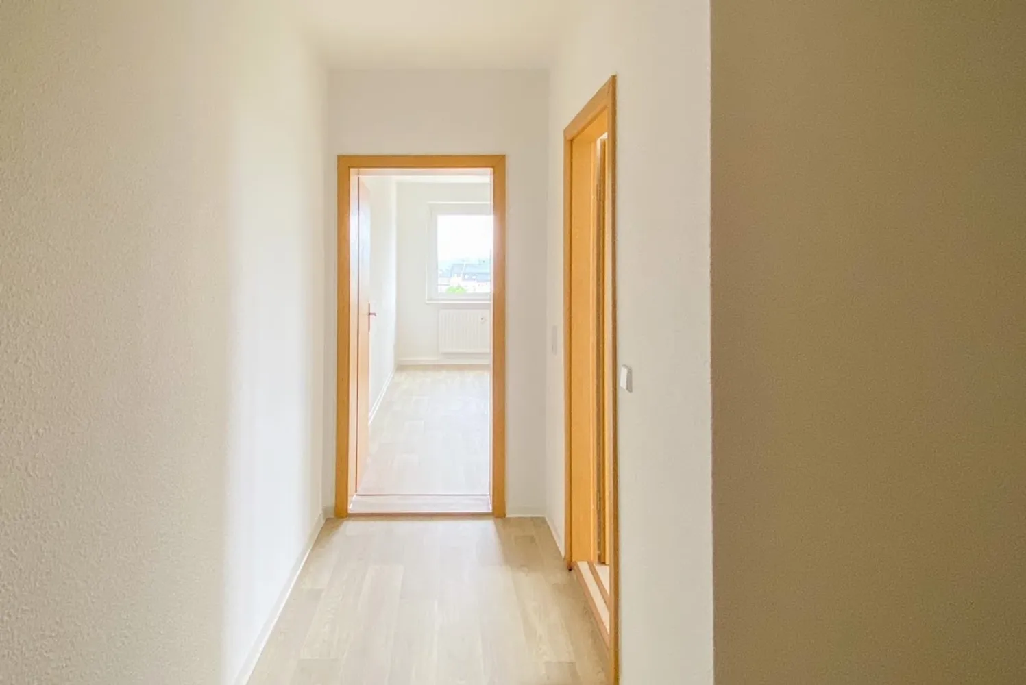 2 Zimmer Wohnung mit 47 m² in Plauen – Bild 6