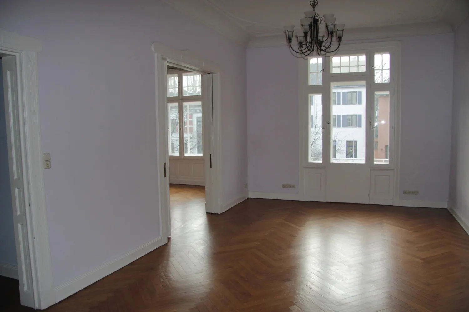 7 Zimmer Wohnung mit 215 m² in Hamburg – Bild 4