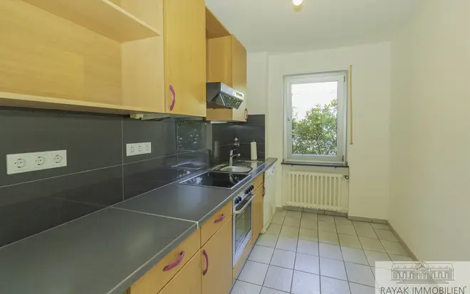 2 Zimmer Wohnung mit 70 m² in Düsseldorf – Bild 2