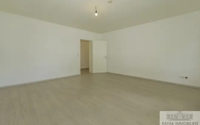 2 Zimmer Wohnung mit 70 m² in Düsseldorf – Bild 4