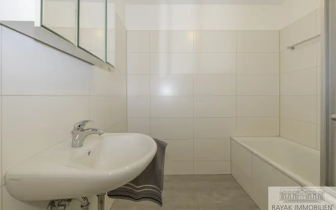 2 Zimmer Wohnung mit 70 m² in Düsseldorf – Bild 6