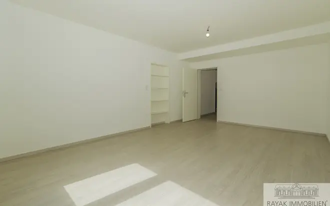 2 Zimmer Wohnung mit 70 m² in Düsseldorf – Bild 9