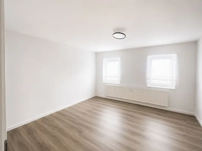 2 Zimmer Wohnung mit 80 m² in Oberhausen – Bild 1