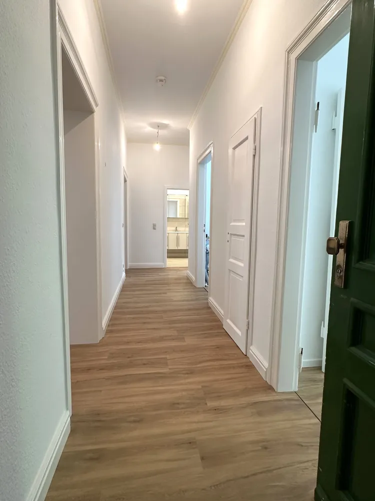 4 Zimmer Wohnung mit 96 m² in Magdeburg – Bild 2