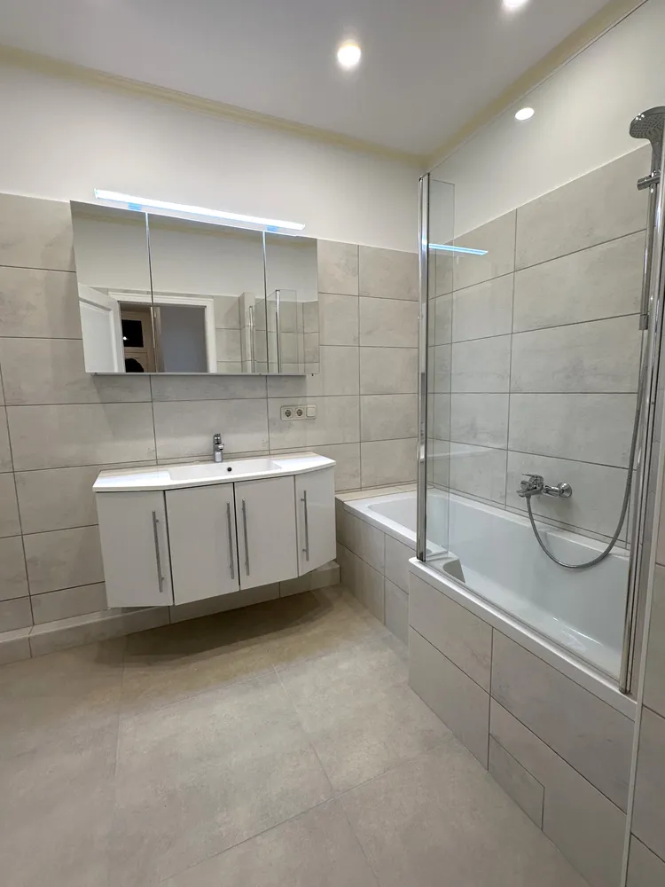 4 Zimmer Wohnung mit 96 m² in Magdeburg – Bild 3