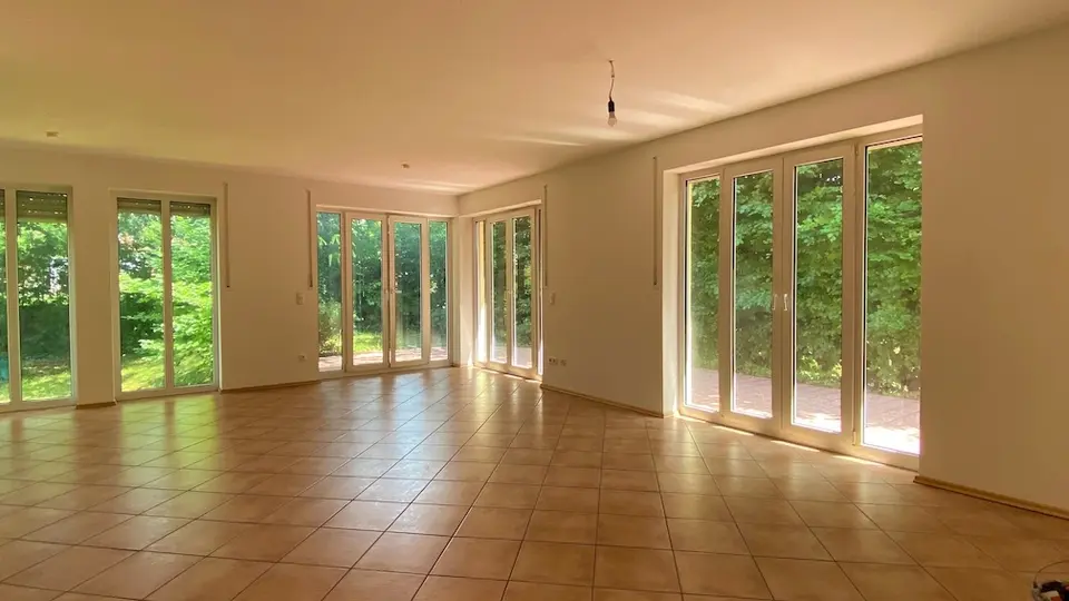 4 Zimmer Wohnung mit 147 m² in Freising – Bild 1