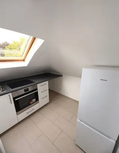 3 Zimmer Wohnung mit 75 m² in Wiesbaden – Bild 2