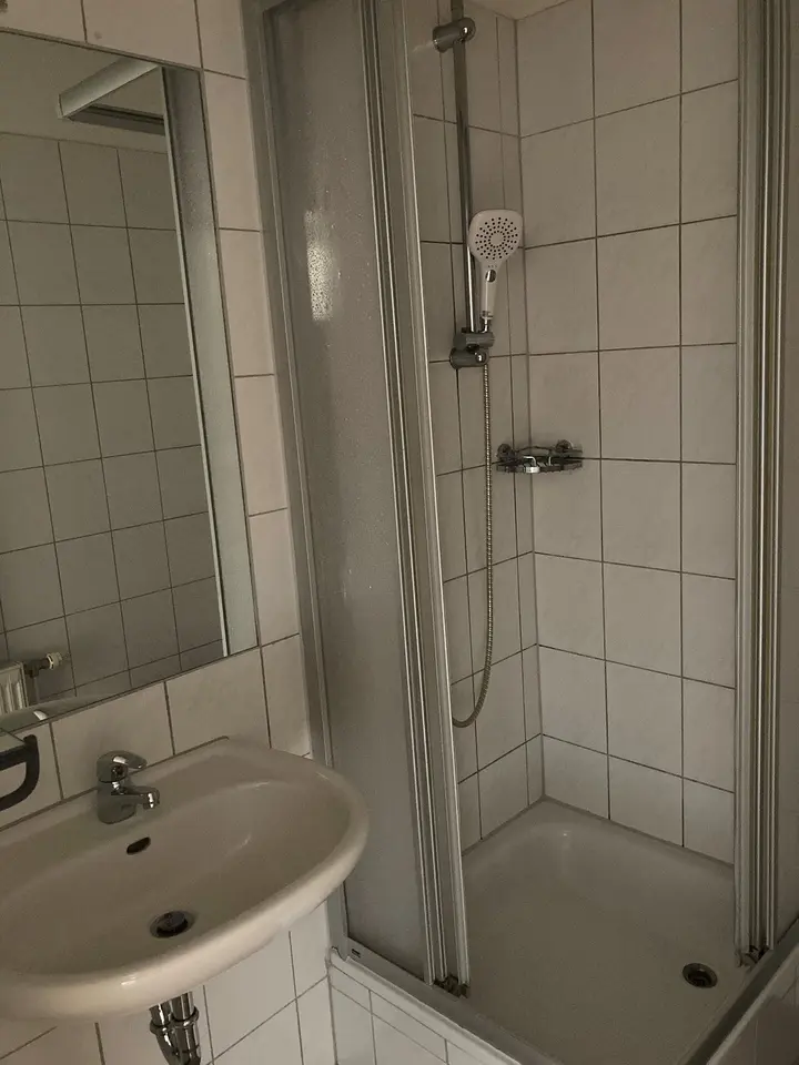 2 Zimmer Wohnung mit 45 m² in Schwerin – Bild 6
