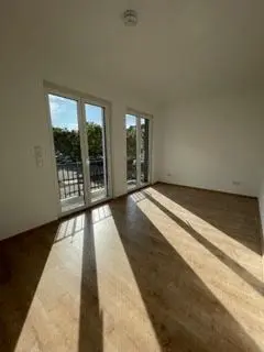 5 Zimmer Wohnung mit 92 m² in Oranienburg – Bild 2