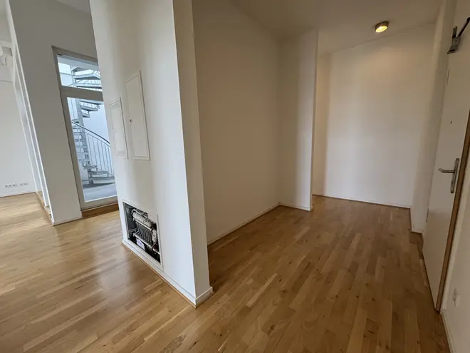 5 Zimmer Wohnung mit 130 m² in Leipzig – Bild 1