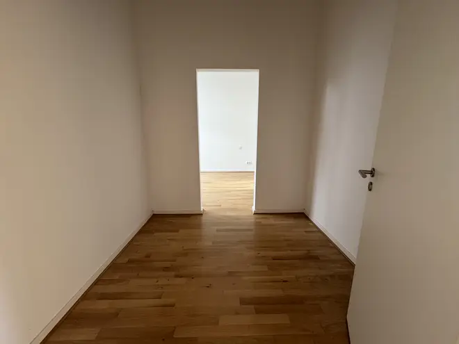 5 Zimmer Wohnung mit 130 m² in Leipzig – Bild 11