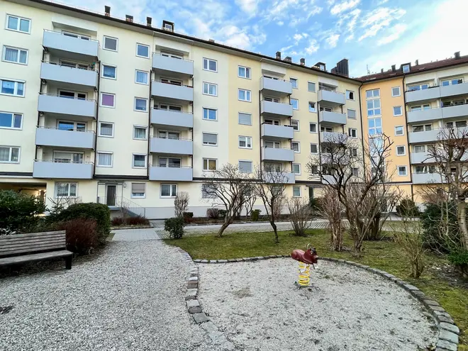 2 Zimmer Wohnung mit 67 m² in München – Bild 8