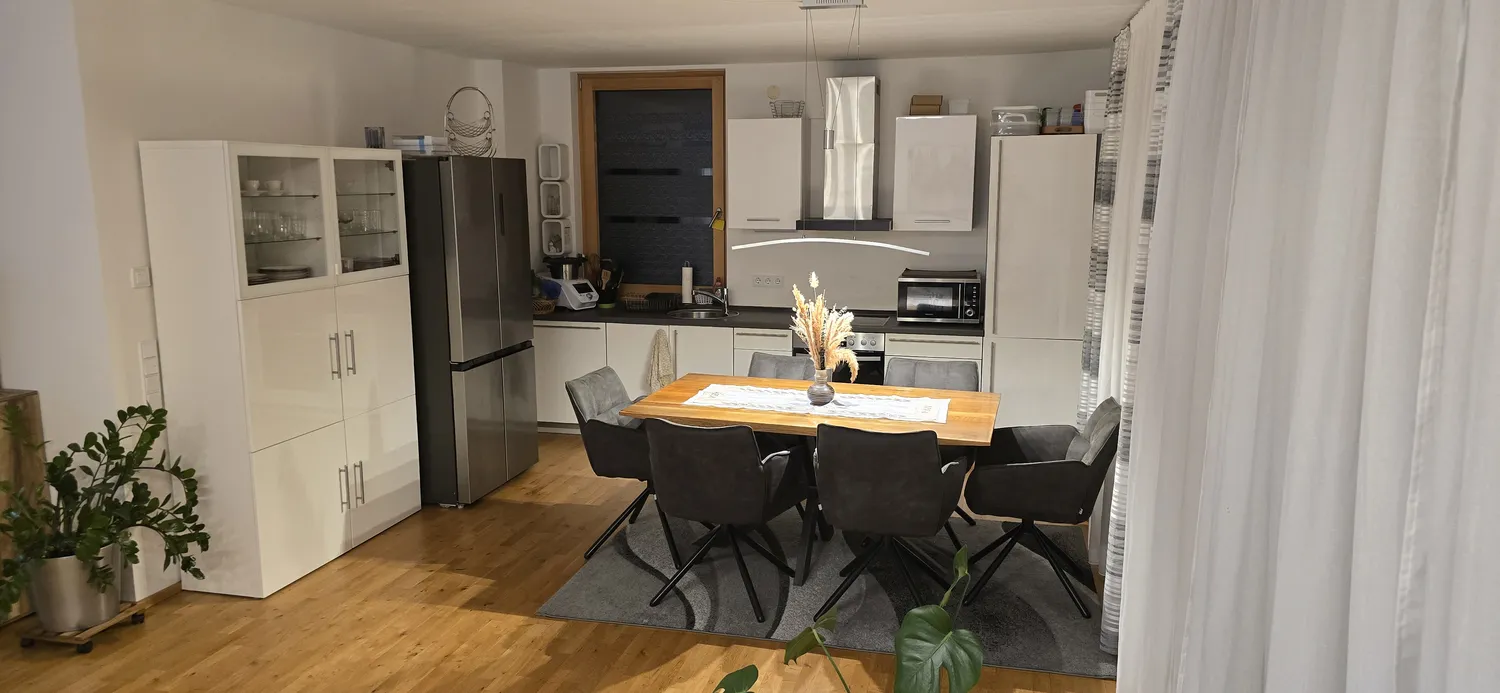 4 Zimmer Wohnung mit 102 m² in Friedrichshafen – Bild 2