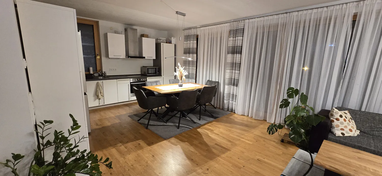 4 Zimmer Wohnung mit 102 m² in Friedrichshafen – Bild 3