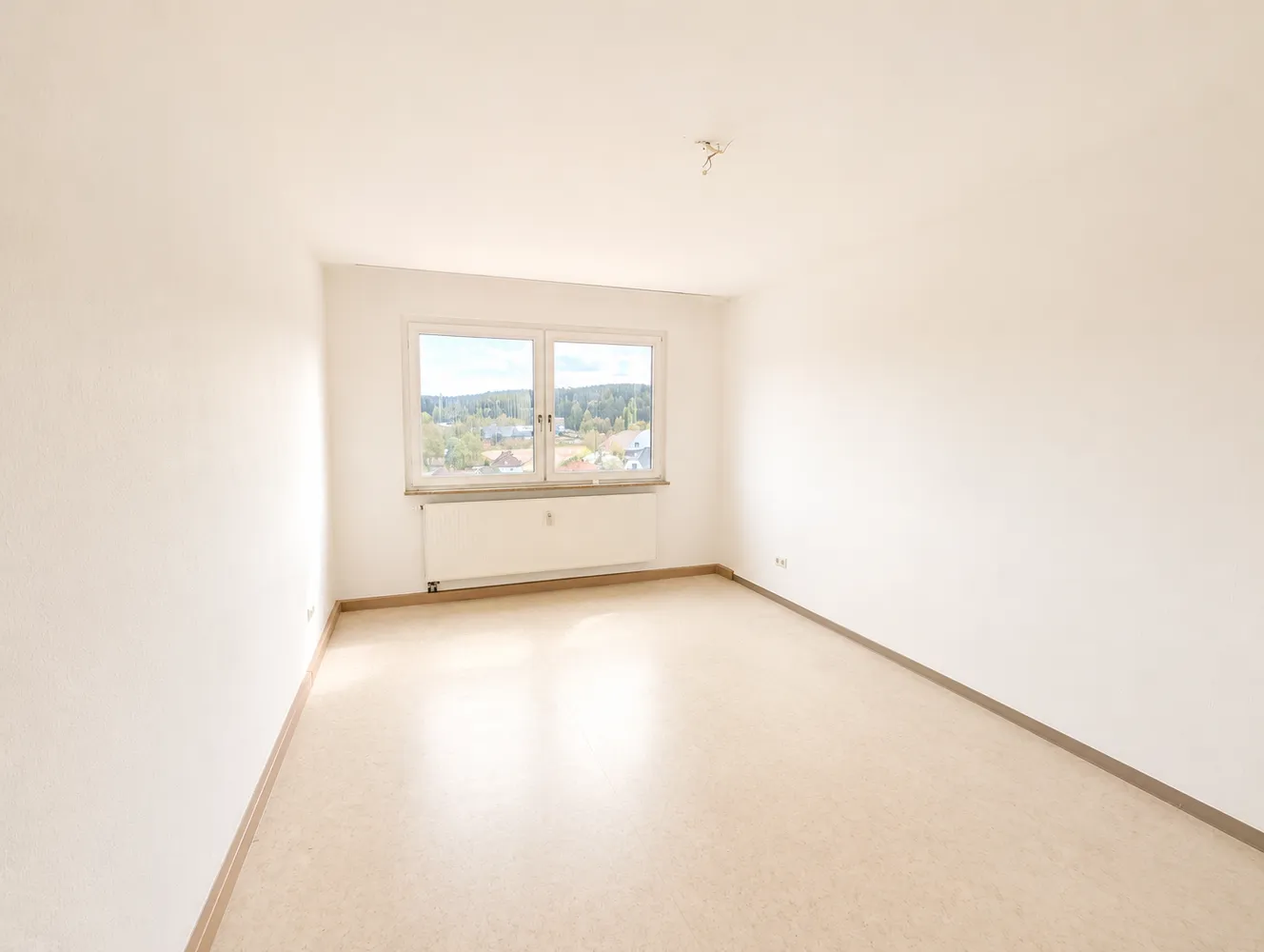 4 Zimmer Wohnung mit 99 m² in Würzburg – Bild 9