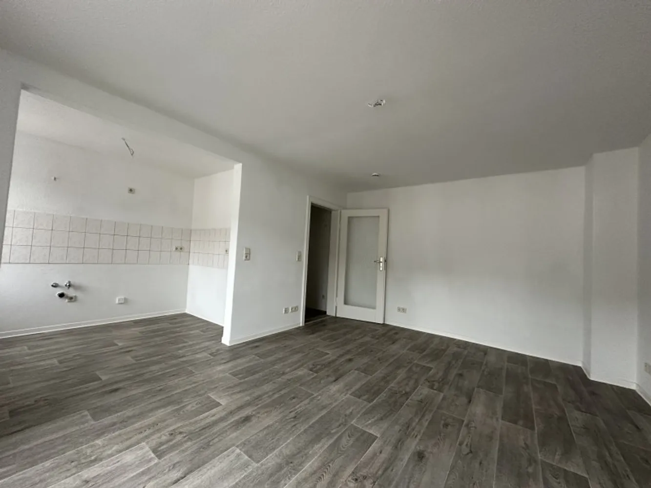 2 Zimmer Wohnung mit 49 m² in Plauen – Bild 6