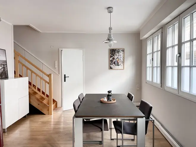 4 Zimmer Wohnung mit 144 m² in Bonn – Bild 1
