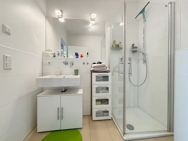 2 Zimmer Wohnung mit 60 m² in Köln – Bild 11