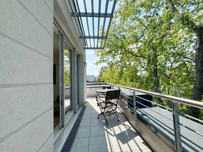 2 Zimmer Wohnung mit 60 m² in Köln – Bild 12