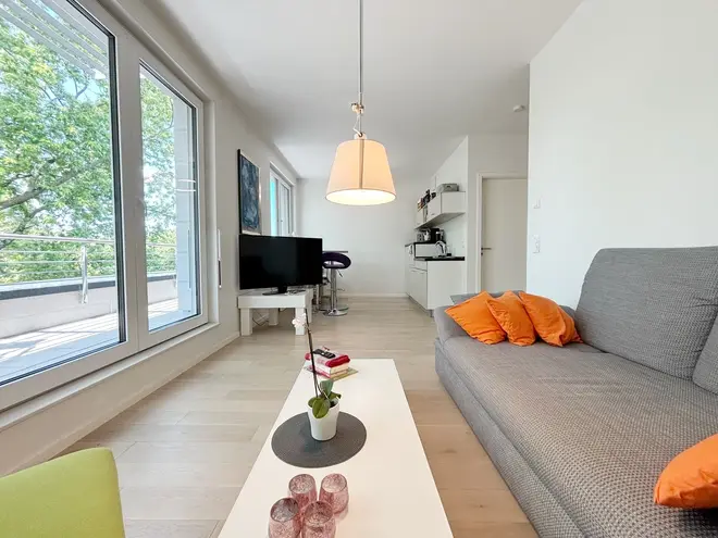 2 Zimmer Wohnung mit 60 m² in Köln – Bild 2