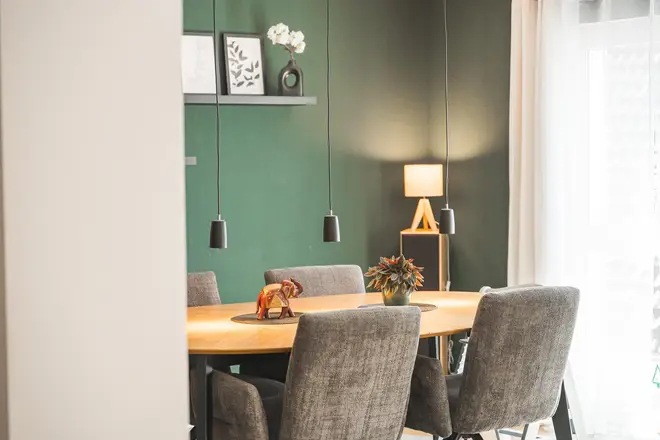 6 Zimmer Haus mit 206 m² in Stuttgart – Bild 1
