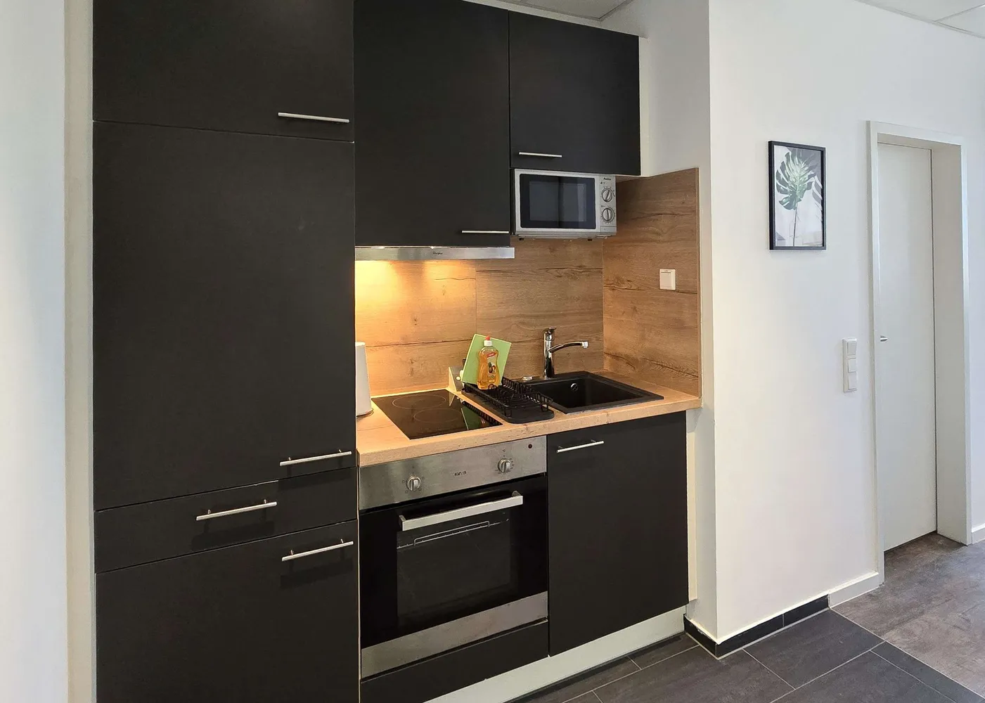 1 Zimmer Wohnung mit 30 m² in Frankfurt am Main – Bild 6