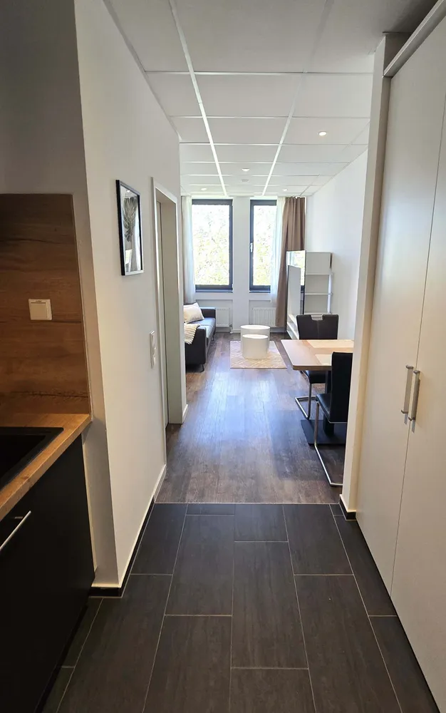 1 Zimmer Wohnung mit 30 m² in Frankfurt am Main – Bild 7