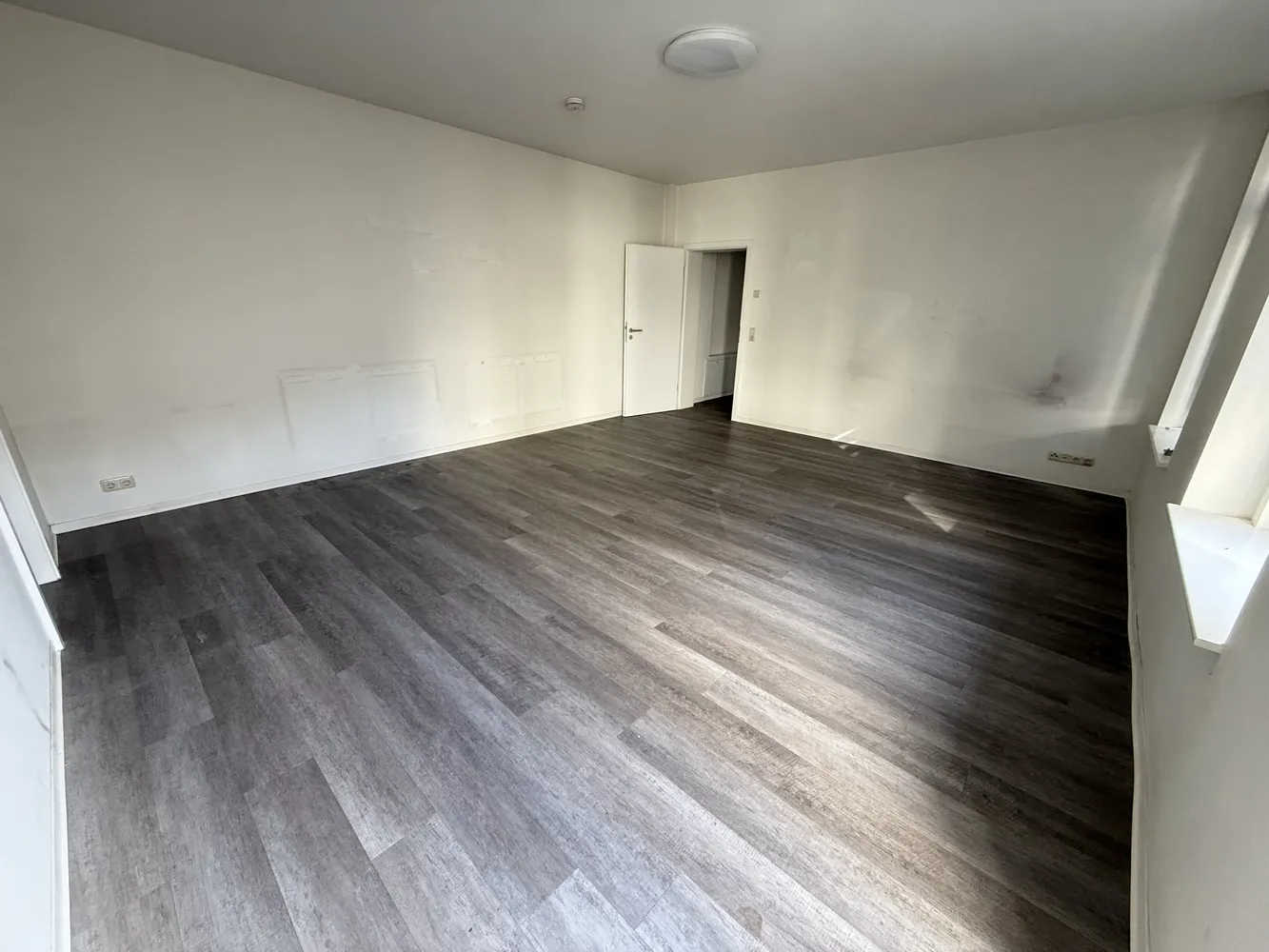 2 Zimmer Wohnung mit 77 m² in Görlitz – Bild 12