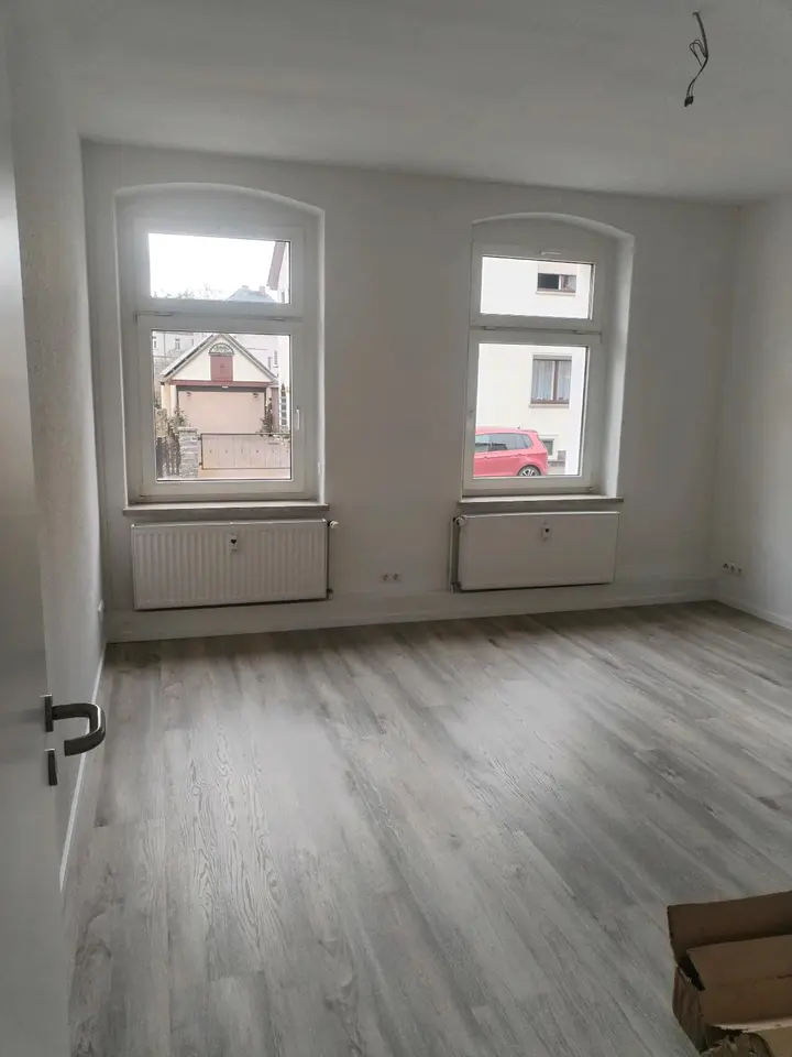 4 Zimmer Wohnung mit 98 m² in Zwickau – Bild 1