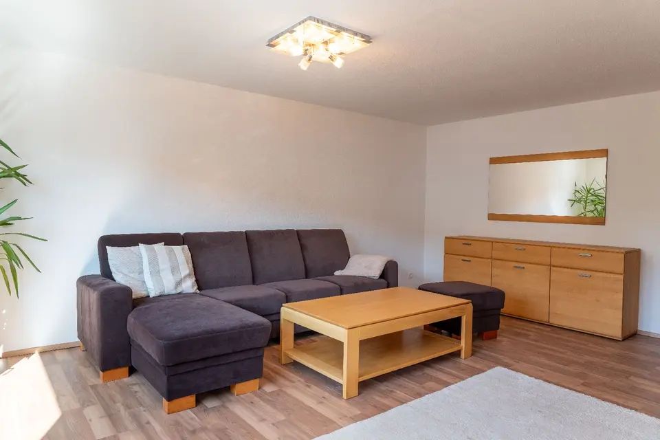 4 Zimmer Wohnung mit 92 m² in Reutlingen – Bild 2