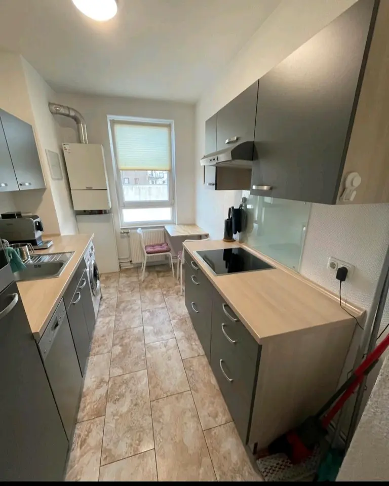 2 Zimmer Wohnung mit 46 m² in Lübeck – Bild 1