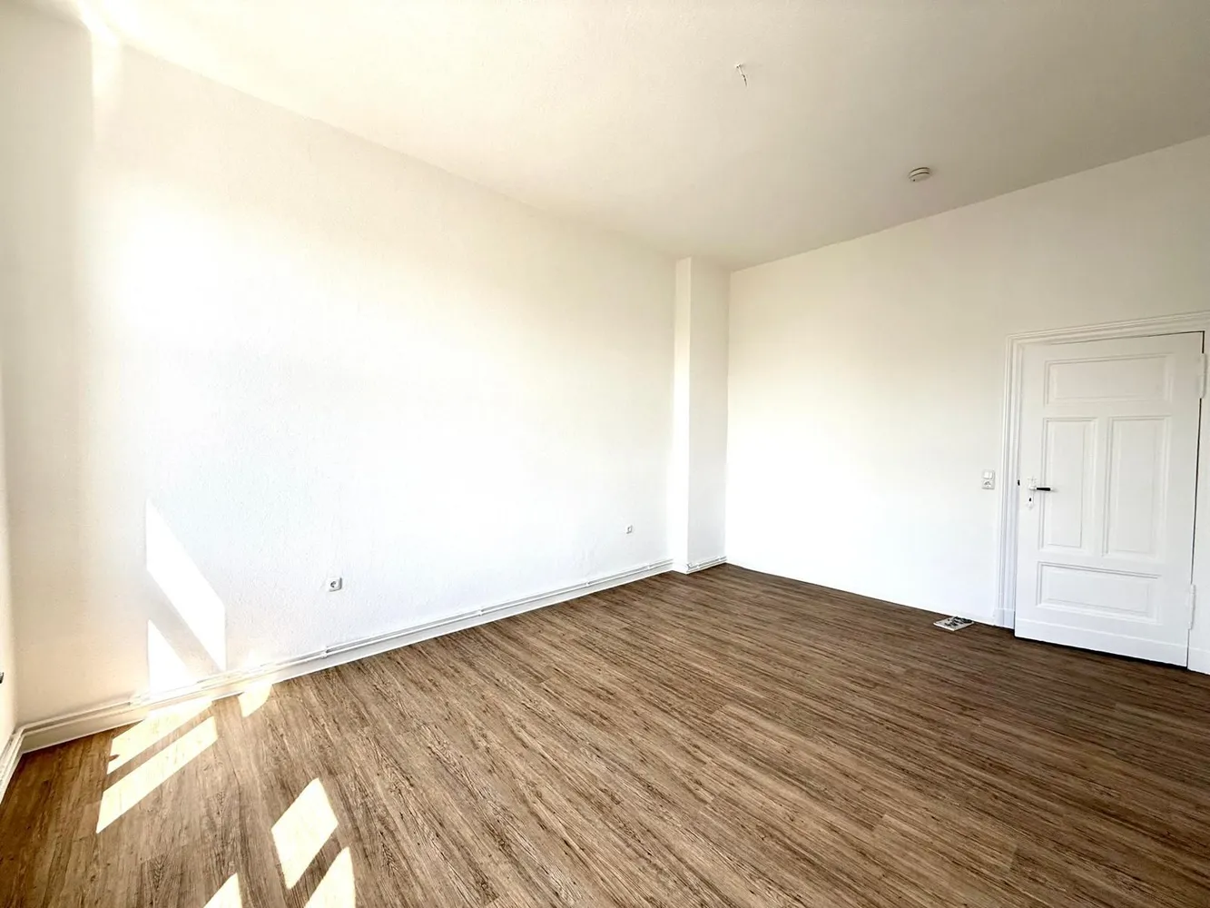 3 Zimmer Wohnung mit 84 m² in Magdeburg – Bild 2