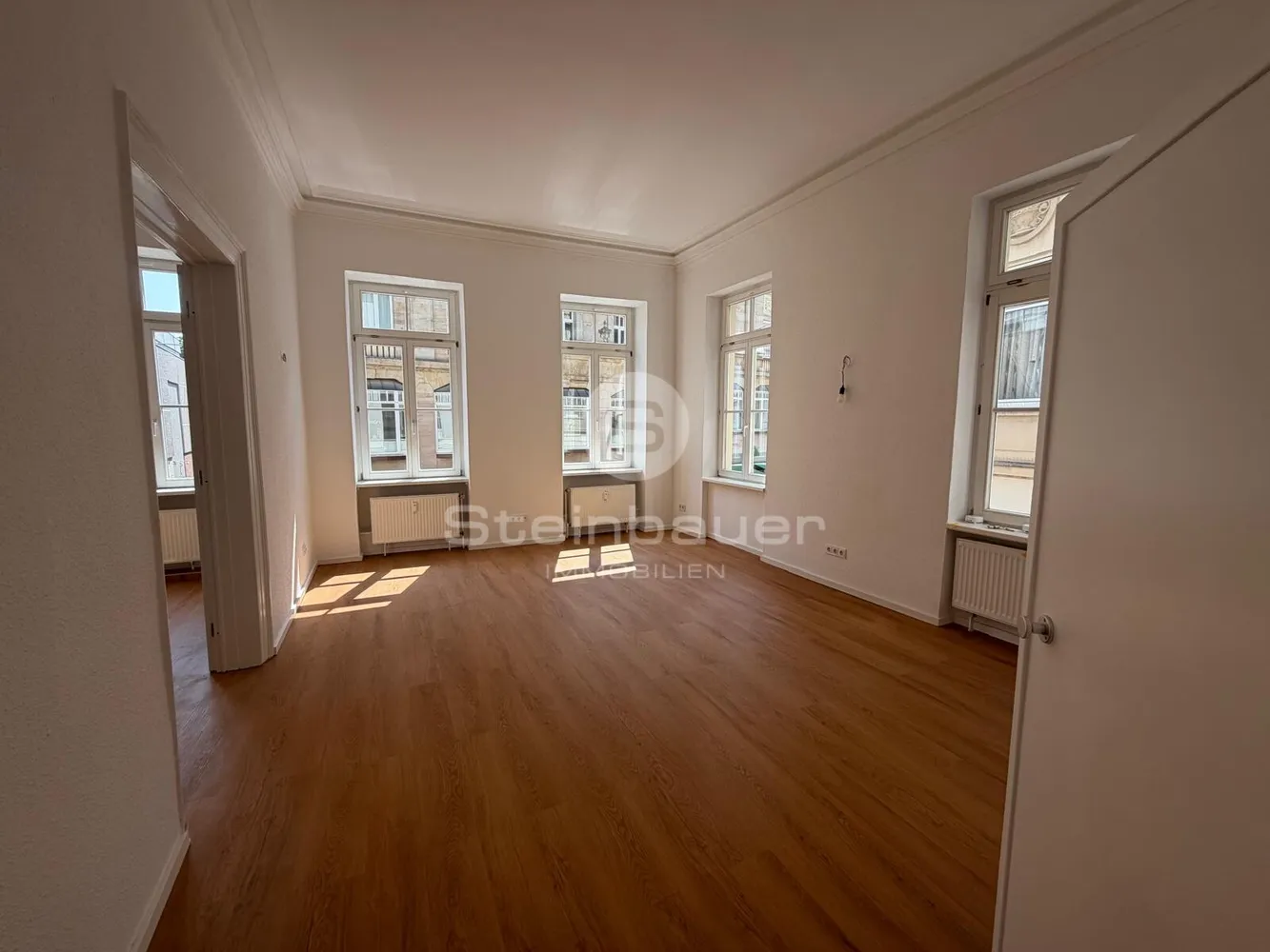 2 Zimmer Wohnung mit 83 m² in Wiesbaden – Bild 3