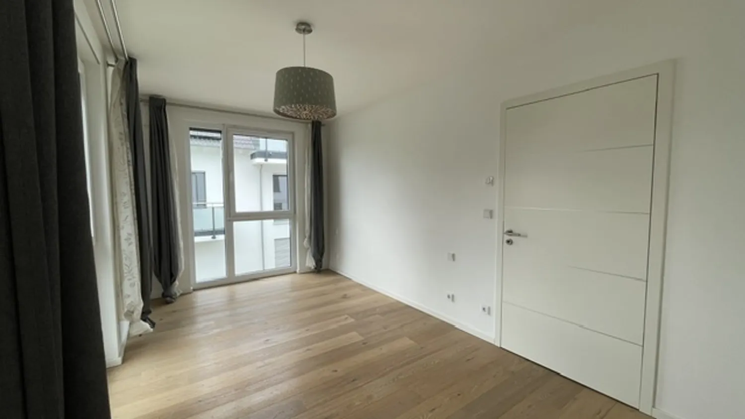 4 Zimmer Wohnung mit 119 m² in Wiesbaden – Bild 7