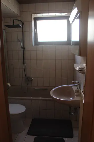 1 Zimmer Wohnung mit 8 m² in Karlsruhe – Bild 5