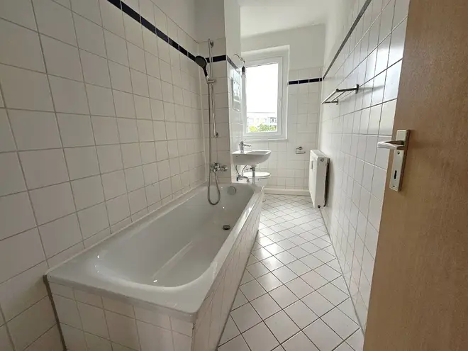 3 Zimmer Wohnung mit 61 m² in Halle (Saale) – Bild 2