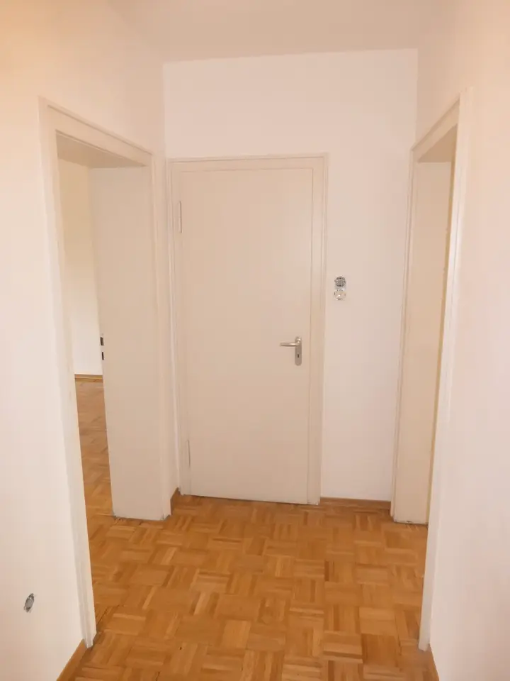 2 Zimmer Wohnung mit 72 m² in Würzburg – Bild 9