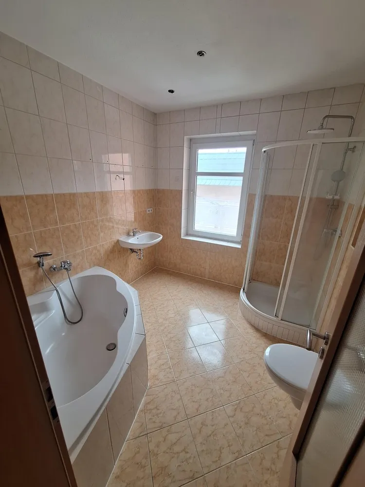 3 Zimmer Wohnung mit 85 m² in Zwickau – Bild 6